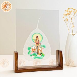 Tranh Lá Bồ Đề Mẹ Quan Thế Âm Bồ Tát Để Bàn (Mẫu 2)