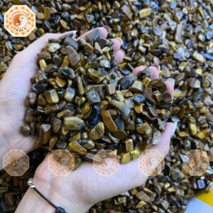 Đá Vụn Mắt Hổ Nâu Mài Bóng