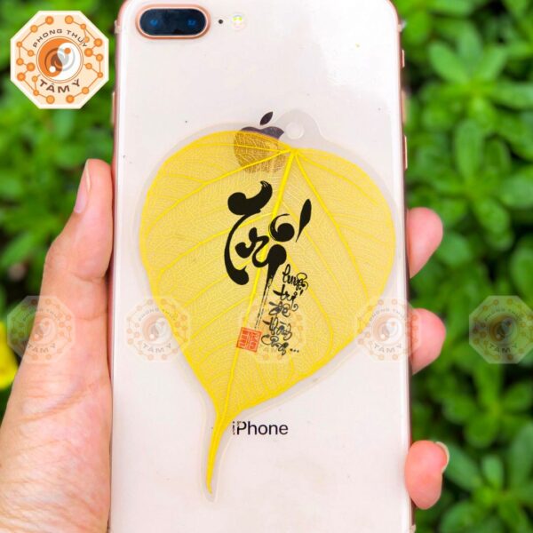 Lá Bồ Đề Chữ Trí Màu Vàng