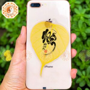 Lá Bồ Đề Thư Pháp Chữ Nhẫn Màu Vàng
