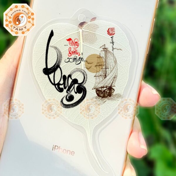 Lá Bồ Đề Thư Pháp Chữ Thuận Buồm Xuôi Gió Mẫu Mới